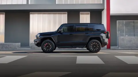 M-HERO jetzt exklusiv bei der alphaCARS.CH AG testfahren