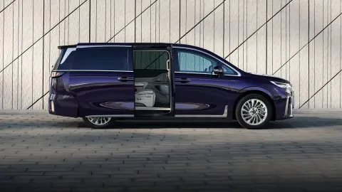 Voyah Dream jetzt günstig kaufen bei der alphaCARS.CH AG