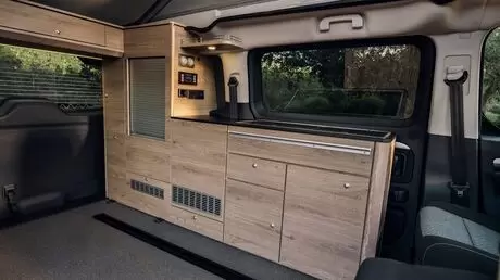 Citroen Spacetourer Holidays Camper mit Seitenküche bei Baldegger in Oberuzwil entdecken