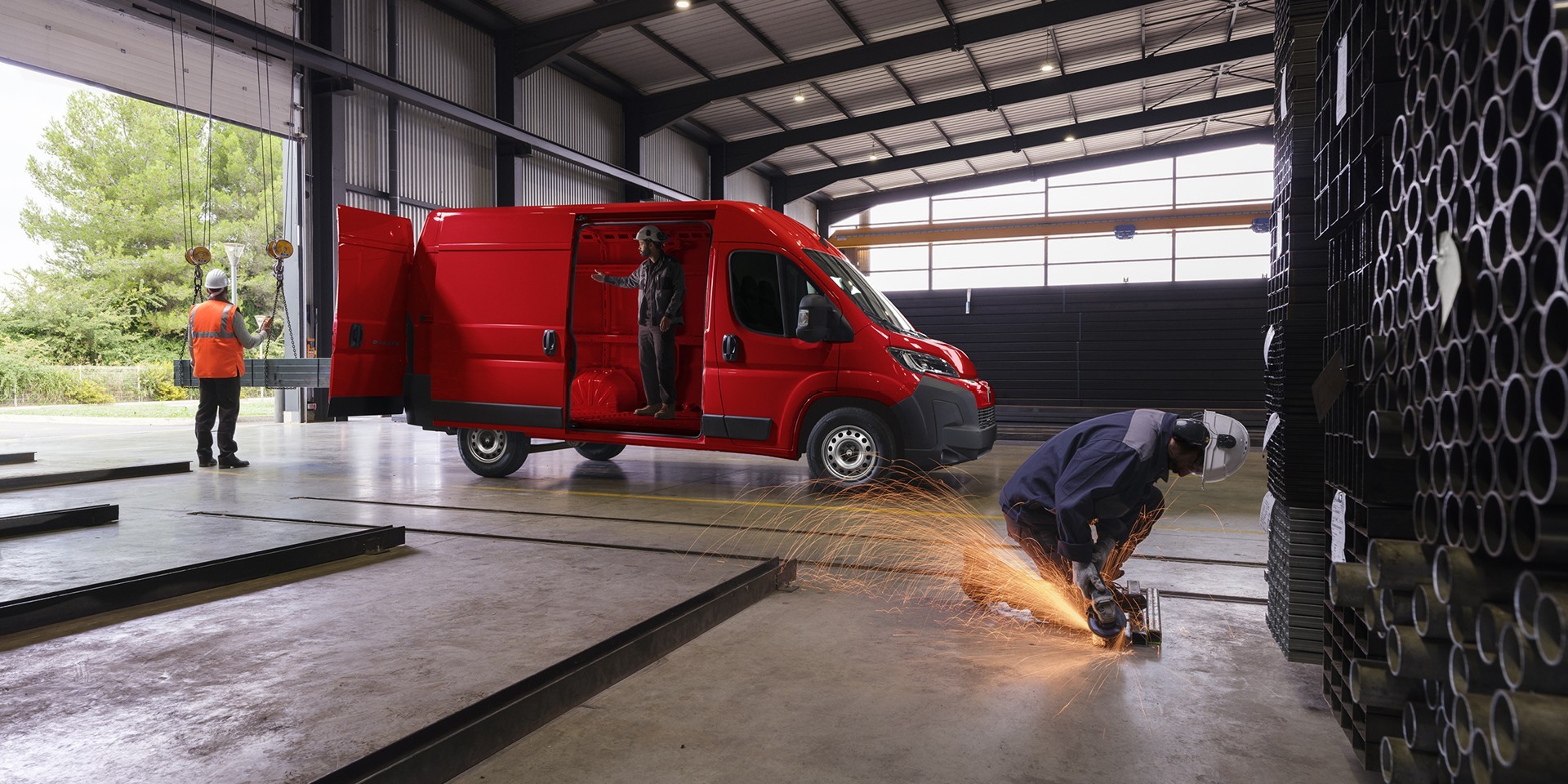 Citroën Jumper Nutzfahrzeug in Rot jetzt günstig kaufen