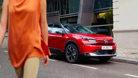 Citroen C4 in rot günstig leasen