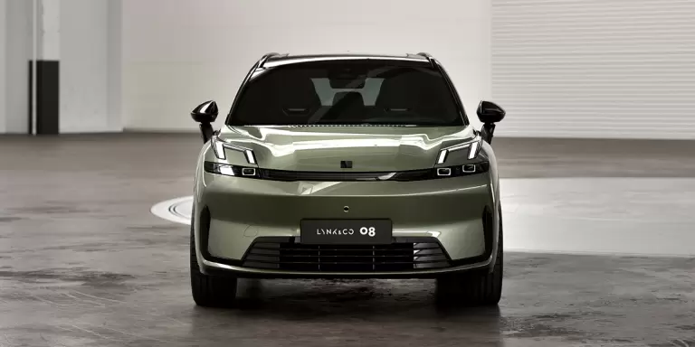 Lynk & Co 08 in Grün günstig Leasen bei der BALDEGGER GROUP.