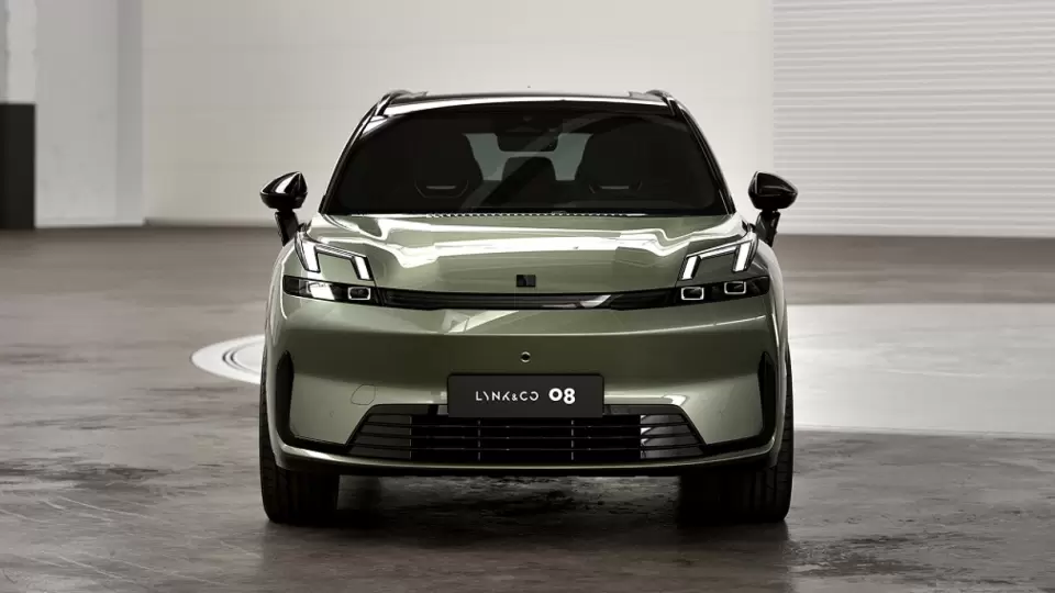 Lynk & Co 08 in Grün günstig Leasen bei der BALDEGGER GROUP.