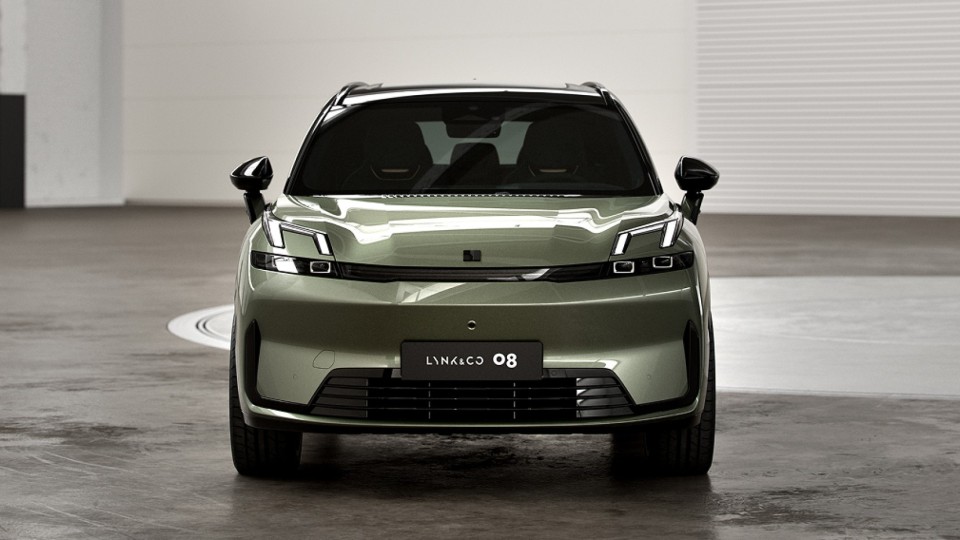 Lynk & Co 08 in Grün günstig Leasen bei der BALDEGGER GROUP.