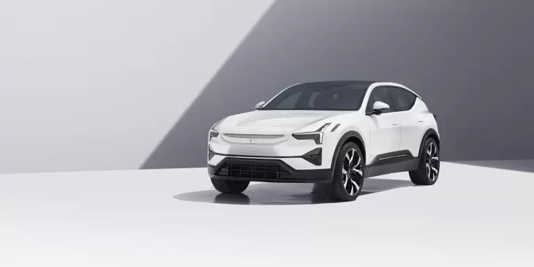 Polestar 3 in Weiss jetzt günstig kaufen bei Baldegger in St. Gallen