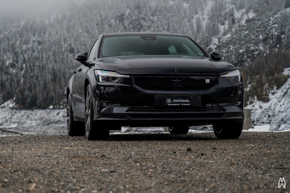 Polestar 2 Dual Performance in Schwarz als Exlusive Car by Baldegger kaufen