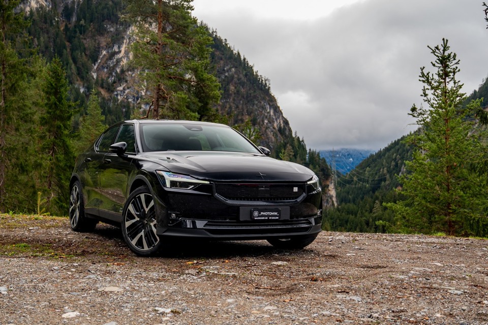 Polestar 2 Dual Performance in Schwarz als Exlusive Car by Baldegger kaufen