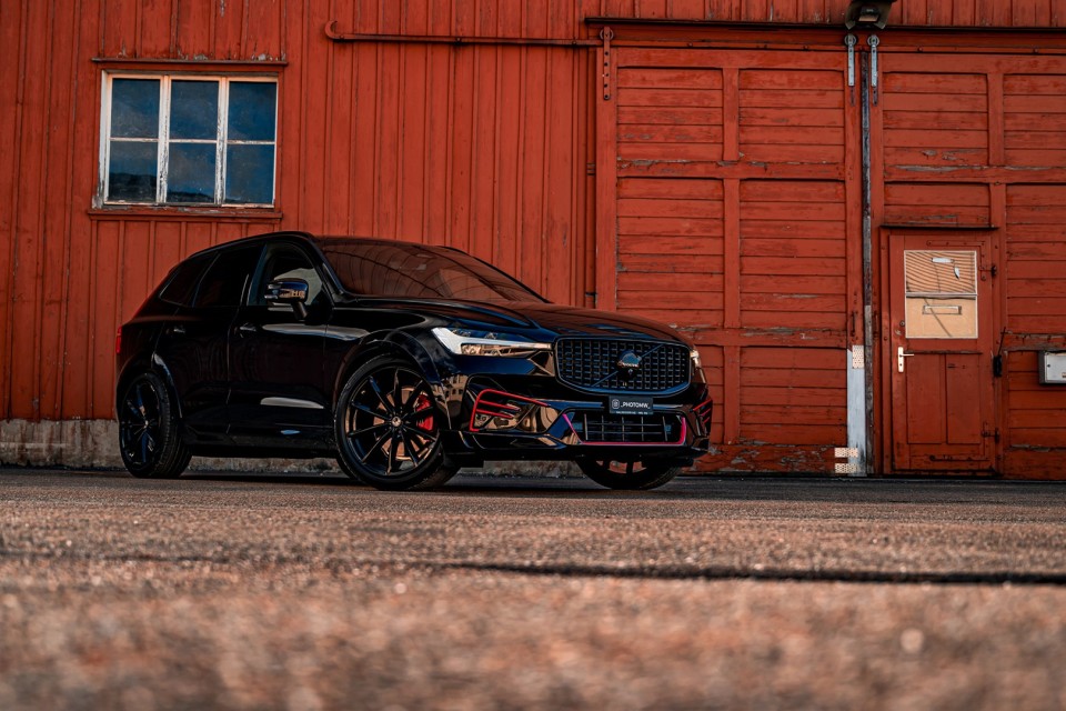 Volvo XC60 Black Edition mit HEICO Sportiv Veredelung und Tuning und Spezial Lackierung jetzt probefahren