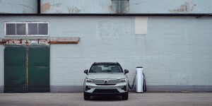 Volvo bietet elektrische Fahrvergnügen mit vollelektrischen und Plugin Hybrid Modellen