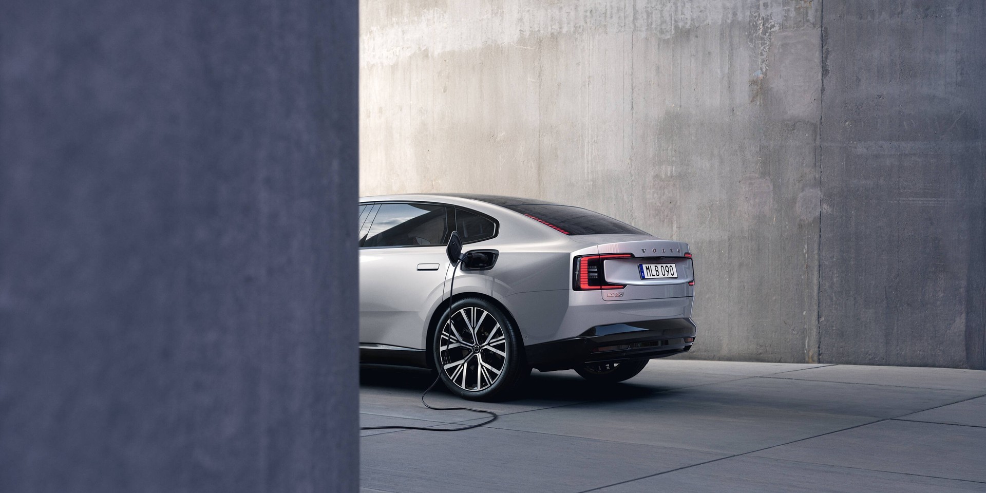 Volvo ES90 vollelektrische Reichweite bei Probefahrt testen