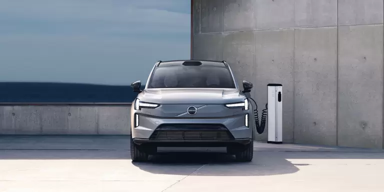 Volvo EX90 vollelektrische Neuwagen bei Baldegger