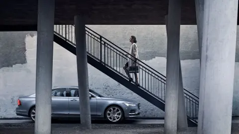 Volvo S90 in Silber günstig leasen