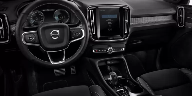 Sicherheitssysteme vom Volvo XC40 bei Probefahrt entdecken