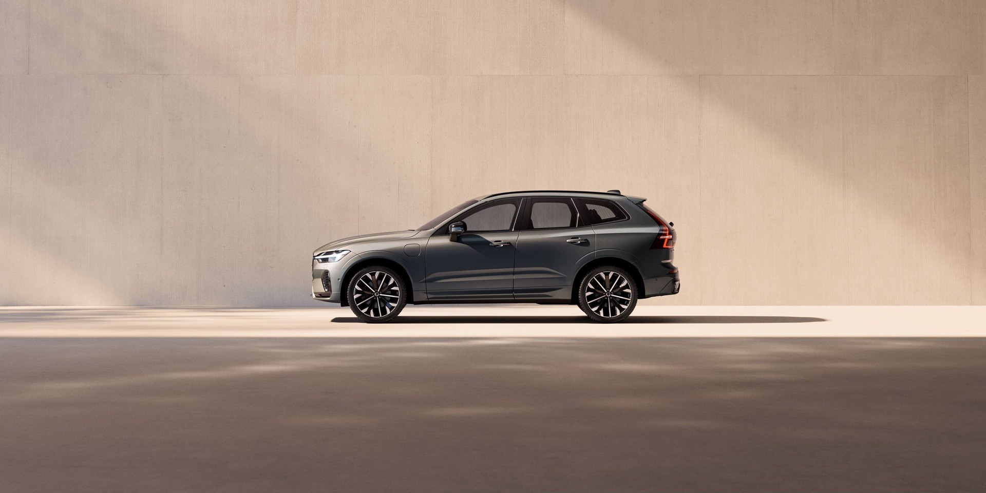 Volvo XC60 in Forest Lake Green probefahren in St. Gallen, Wil und Oberuzwil