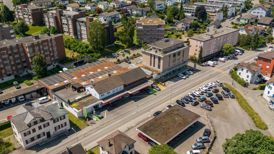 Volvo Partner in der Ostschweiz Aussenansicht Oberuzwil